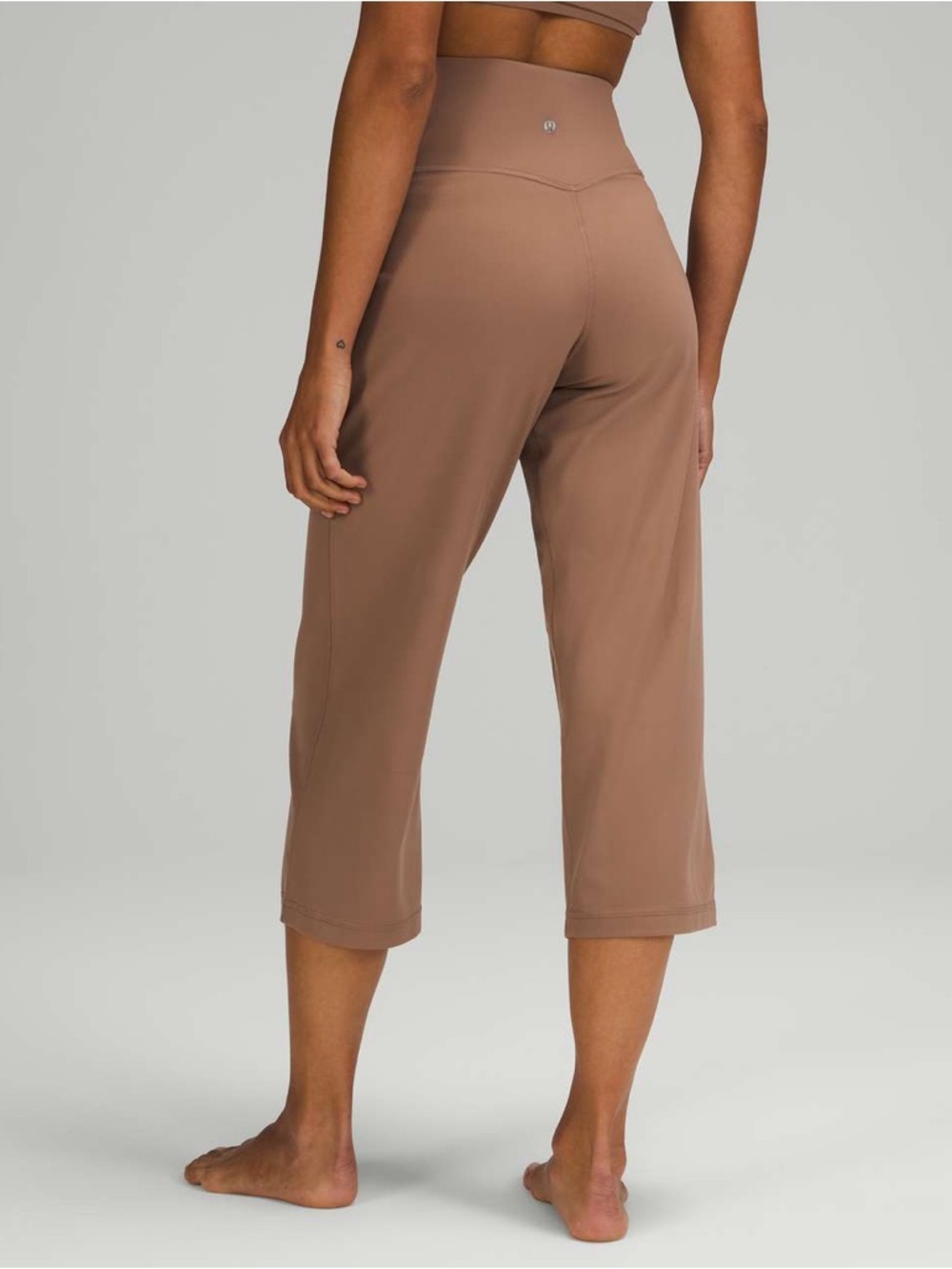 Lululemon Align Wide Leg Super-High-Rise Crop *23" in Cacao Size 6